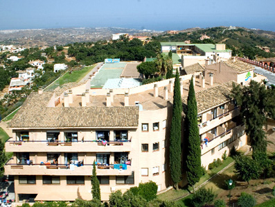 Alem&aacute;n, summer camp in Marbella
